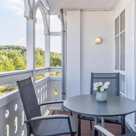 674, Seepark Διαμέρισμα *